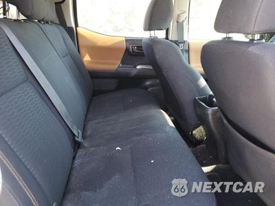 Zdjęcie 10 z 12 samochodu: 2017 TOYOTA TACOMA DOUBLE CAB VIN:5TFAZ5CN8HX038254 - miniatura