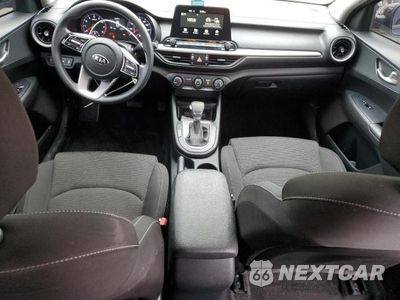 Zdjęcie 8 z 12 samochodu: 2020 KIA FORTE FE VIN:3KPF24AD5LE238869 - miniatura