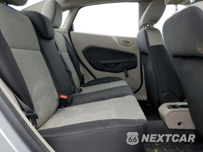 Zdjęcie 10 z 12 samochodu: 2011 FORD FIESTA S VIN:3FADP4AJ4BM154504 - miniatura