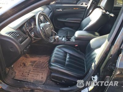 Zdjęcie 7 z 12 samochodu: 2017 CHRYSLER 300 S VIN:2C3CCAGG9HH534963 - miniatura