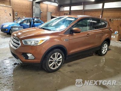 2017 FORD ESCAPE SE 1FMCU9GD9HUE68081 - główne zdjęcie licytacji z USA - miniatura