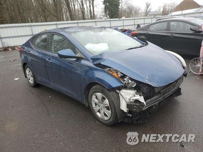 Czwarte zdjęcie samochodu z boku: 2016 HYUNDAI ELANTRA SE VIN:KMHDH4AE0GU543472 - miniatura