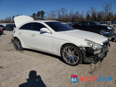 Czwarte zdjęcie samochodu z boku: 2007 MERCEDES-BENZ CLS 550 VIN:WDDDJ72X27A104971 - miniatura