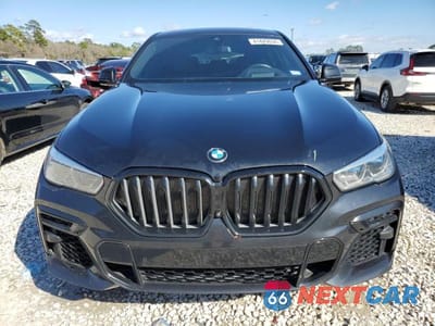 Piąte zdjęcie samochodu w środku: 2022 BMW X6 XDRIVE40I VIN:5UXCY6C03N9L54648 - miniatura