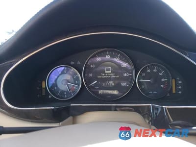 Zdjęcie 9 z 12 samochodu: 2007 MERCEDES-BENZ CLS 550 VIN:WDDDJ72X27A104971 - miniatura