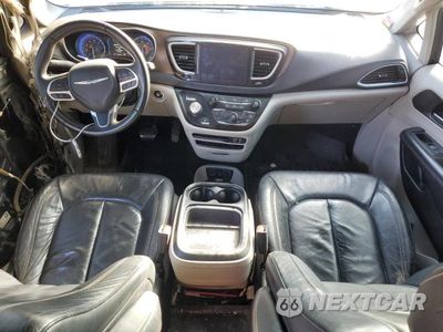 Zdjęcie 8 z 14 samochodu: 2017 CHRYSLER PACIFICA TOURING L VIN:2C4RC1BG2HR785007 - miniatura