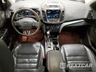 Zdjęcie 8 z 13 samochodu: 2017 FORD ESCAPE SE VIN:1FMCU9GD2HUA84059 - miniatura