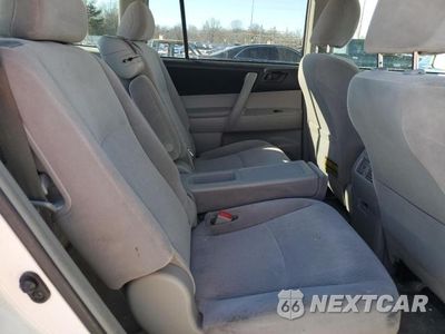 Zdjęcie 11 z 13 samochodu: 2008 TOYOTA HIGHLANDER VIN:JTEDS41A882056743 - miniatura