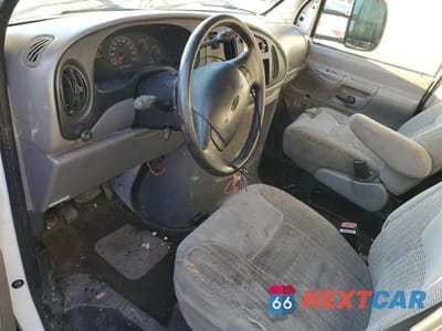 Zdjęcie 8 z 13 samochodu: 1999 FORD ECONOLINE E450 SUPER DUTY CUTAWAY VAN RV VIN:1FDXE40F1XHB67955 - miniatura