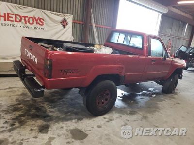Trzecie zdjęcie samochodu z tyłu: 1987 TOYOTA PICKUP RN64 DLX VIN:JT4RN64D1H5065138 - miniatura