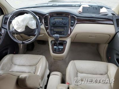 Zdjęcie 8 z 14 samochodu: 2001 TOYOTA HIGHLANDER VIN:JTEGF21A610013882 - miniatura