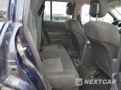 Zdjęcie 10 z 12 samochodu: 2012 JEEP COMPASS LATITUDE VIN:1C4NJCEB7CD678241 - miniatura
