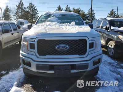 Piąte zdjęcie samochodu w środku: 2018 FORD F150 SUPERCREW VIN:1FTEW1EP3JKC52945 - miniatura