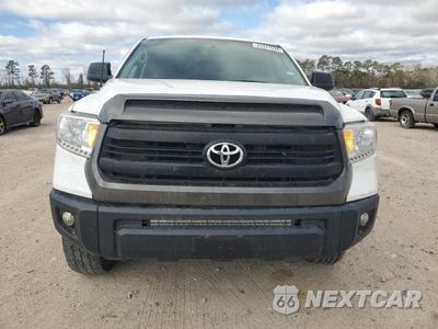 Piąte zdjęcie samochodu w środku: 2017 TOYOTA TUNDRA DOUBLE CAB SR/SR5 VIN:5TFRM5F19HX117992 - miniatura