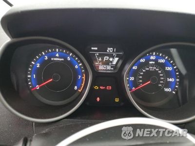 Zdjęcie 9 z 12 samochodu: 2015 HYUNDAI ELANTRA SE VIN:KMHDH4AEXFU226698 - miniatura