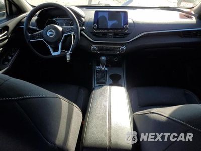 Zdjęcie 8 z 12 samochodu: 2019 NISSAN ALTIMA S VIN:1N4BL4BW0KN326787 - miniatura