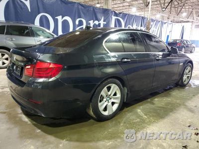 Trzecie zdjęcie samochodu z tyłu: 2013 BMW 528 XI VIN:WBAXH5C54DDW16386 - miniatura