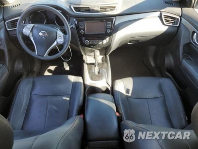 Zdjęcie 8 z 13 samochodu: 2016 NISSAN ROGUE S VIN:KNMAT2MT7GP638615 - miniatura