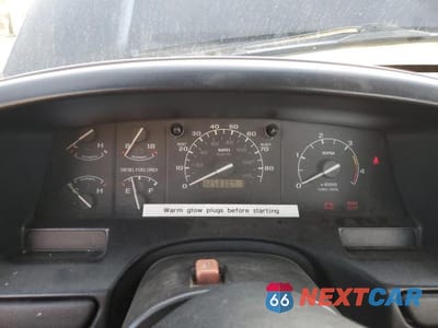 Zdjęcie 9 z 12 samochodu: 1996 FORD F350 VIN:1FDJF37F7TEA68880 - miniatura