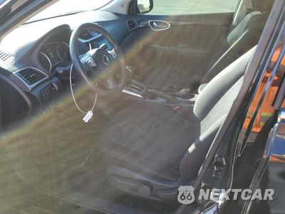 Zdjęcie 7 z 12 samochodu: 2017 NISSAN SENTRA S VIN:3N1AB7AP3HY260528 - miniatura