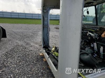 Zdjęcie 6 z 10 samochodu: 2022 PETERBILT 389 VIN:1XPXD49X1ND798499 - miniatura