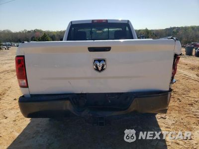 Zdjęcie 6 z 12 samochodu: 2015 RAM 1500 ST VIN:3C6JR6AT3FG564033 - miniatura