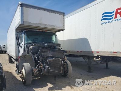Czwarte zdjęcie samochodu z boku: 2015 INTERNATIONAL 4000 4300 VIN:1HTMMMMMXFH736385 - miniatura