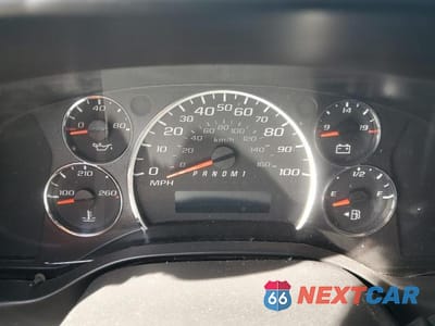 Zdjęcie 9 z 13 samochodu: 2017 GMC SAVANA G2500 VIN:1GTW7AFF4H1913812 - miniatura