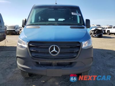 Zdjęcie 9 z 10 samochodu: 2023 MERCEDES-BENZ SPRINTER 2500 VIN:W1W4NBVY1PT139466 - miniatura