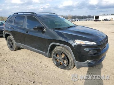 Czwarte zdjęcie samochodu z boku: 2018 JEEP CHEROKEE LATITUDE VIN:1C4PJLCBXJD552979 - miniatura