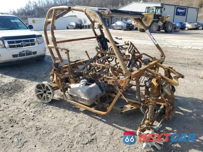 2017 CAN-AM COMMANDER 800R XT 3JBKKAN21HJ001352 - główne zdjęcie licytacji z USA - miniatura
