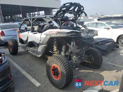 Trzecie zdjęcie samochodu z tyłu: 2020 CAN-AM MAVERICK X3 MAX X RS TURBO RR VIN:3JBVNAV45LK000732 - miniatura