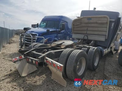 Czwarte zdjęcie samochodu z boku: 2013 KENWORTH CONSTRUCTION W900 VIN:1XKWD49X9DJ346235 - miniatura
