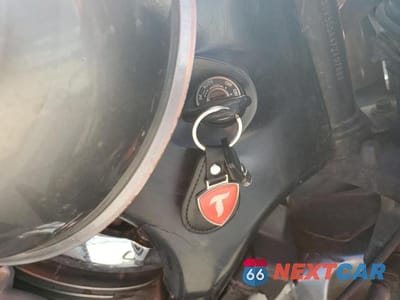 Zdjęcie 8 z 9 samochodu: 2007 SUZUKI VL800 VIN:JS1VS55A472107883 - miniatura