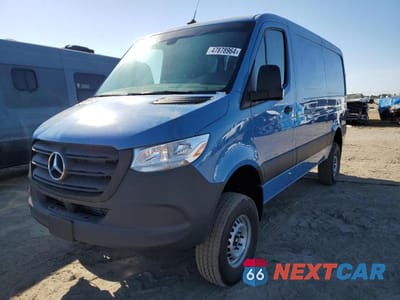 Drugie zdjęcie samochodu z przodu: 2023 MERCEDES-BENZ SPRINTER 2500 VIN:W1W4NBVY1PT139466 - miniatura