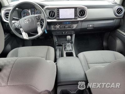 Zdjęcie 8 z 12 samochodu: 2022 TOYOTA TACOMA DOUBLE CAB VIN:3TMCZ5AN3NM499648 - miniatura