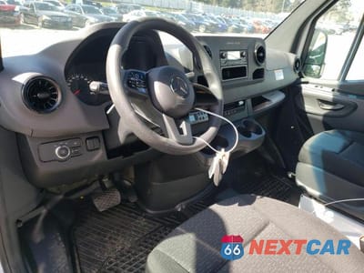 Zdjęcie 8 z 14 samochodu: 2022 MERCEDES-BENZ SPRINTER 2500 VIN:W1Y4ECHY6NT110163 - miniatura