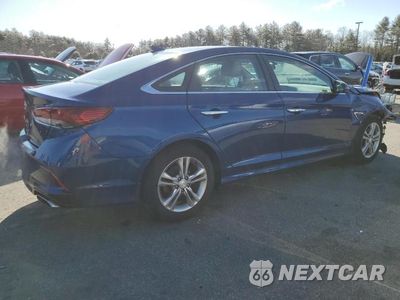 Trzecie zdjęcie samochodu z tyłu: 2018 HYUNDAI SONATA SPORT VIN:5NPE34AF8JH665109 - miniatura