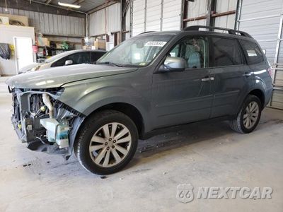 2013 SUBARU FORESTER LIMITED JF2SHAEC4DH416166 - główne zdjęcie licytacji z USA - miniatura