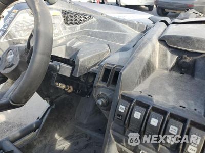Zdjęcie 8 z 10 samochodu: 2023 CAN-AM MAVERICK X3 X RS TURBO RR VIN:3JBVXAV44PE001658 - miniatura