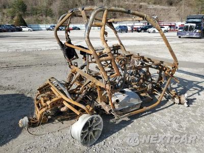 Czwarte zdjęcie samochodu z boku: 2017 CAN-AM COMMANDER 800R XT VIN:3JBKKAN21HJ001352 - miniatura