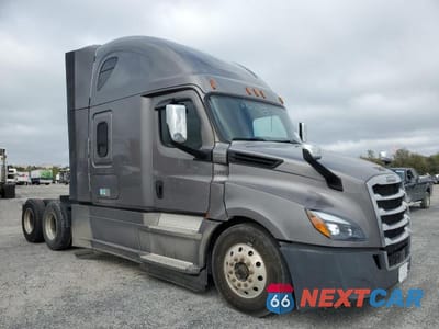 2020 FREIGHTLINER CASCADIA 126 3AKJHHDRXLSLV7948 - główne zdjęcie licytacji z USA - miniatura