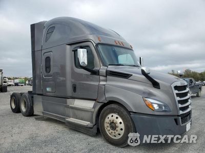 2020 FREIGHTLINER CASCADIA 126 3AKJHHDRXLSLV7948 - główne zdjęcie licytacji z USA - miniatura