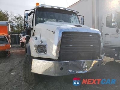 Zdjęcie 9 z 10 samochodu: 2020 FREIGHTLINER 114SD VIN:1FVMG3DV4LHLR6559 - miniatura