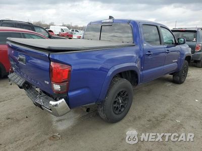 Trzecie zdjęcie samochodu z tyłu: 2022 TOYOTA TACOMA DOUBLE CAB VIN:3TMCZ5AN3NM499648 - miniatura