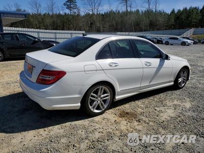 Trzecie zdjęcie samochodu z tyłu: 2014 MERCEDES-BENZ C 250 VIN:WDDGF4HB9EA932828 - miniatura