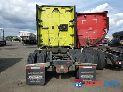 Zdjęcie 6 z 10 samochodu: 2013 FREIGHTLINER CASCADIA 113 VIN:1FUJGHDV1DSBW0107 - miniatura
