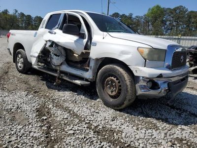 Czwarte zdjęcie samochodu z boku: 2007 TOYOTA TUNDRA DOUBLE CAB SR5 VIN:5TBRT54177S451747 - miniatura