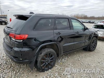 Trzecie zdjęcie samochodu z tyłu: 2020 JEEP GRAND CHEROKEE LAREDO VIN:1C4RJFAG4LC157438 - miniatura