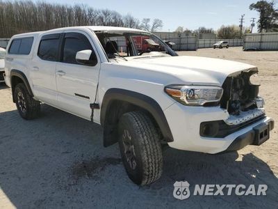 Czwarte zdjęcie samochodu z boku: 2020 TOYOTA TACOMA DOUBLE CAB VIN:3TMCZ5ANXLM341093 - miniatura